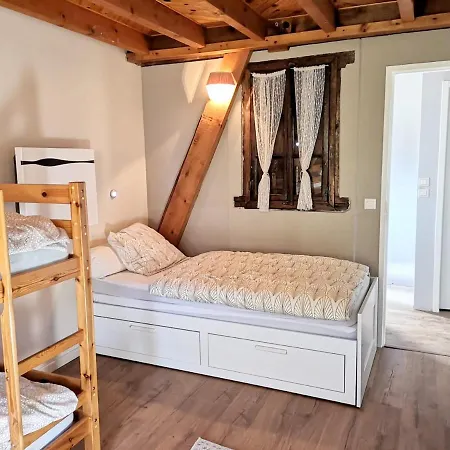 Casa de Férias House With 4 Bedrooms In Sainte Marie De Campan, With Wonderful Mountain View, Enclosed Garden And Wifi - 15 Km From The Slopes