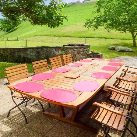 House With 4 Bedrooms In Sainte Marie De Campan, With Wonderful Mountain View, Enclosed Garden And Wifi - 15 Km From The Slopes Casa de Férias Campan